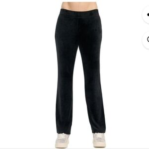 (5)Juicy couture ladies velour track pants